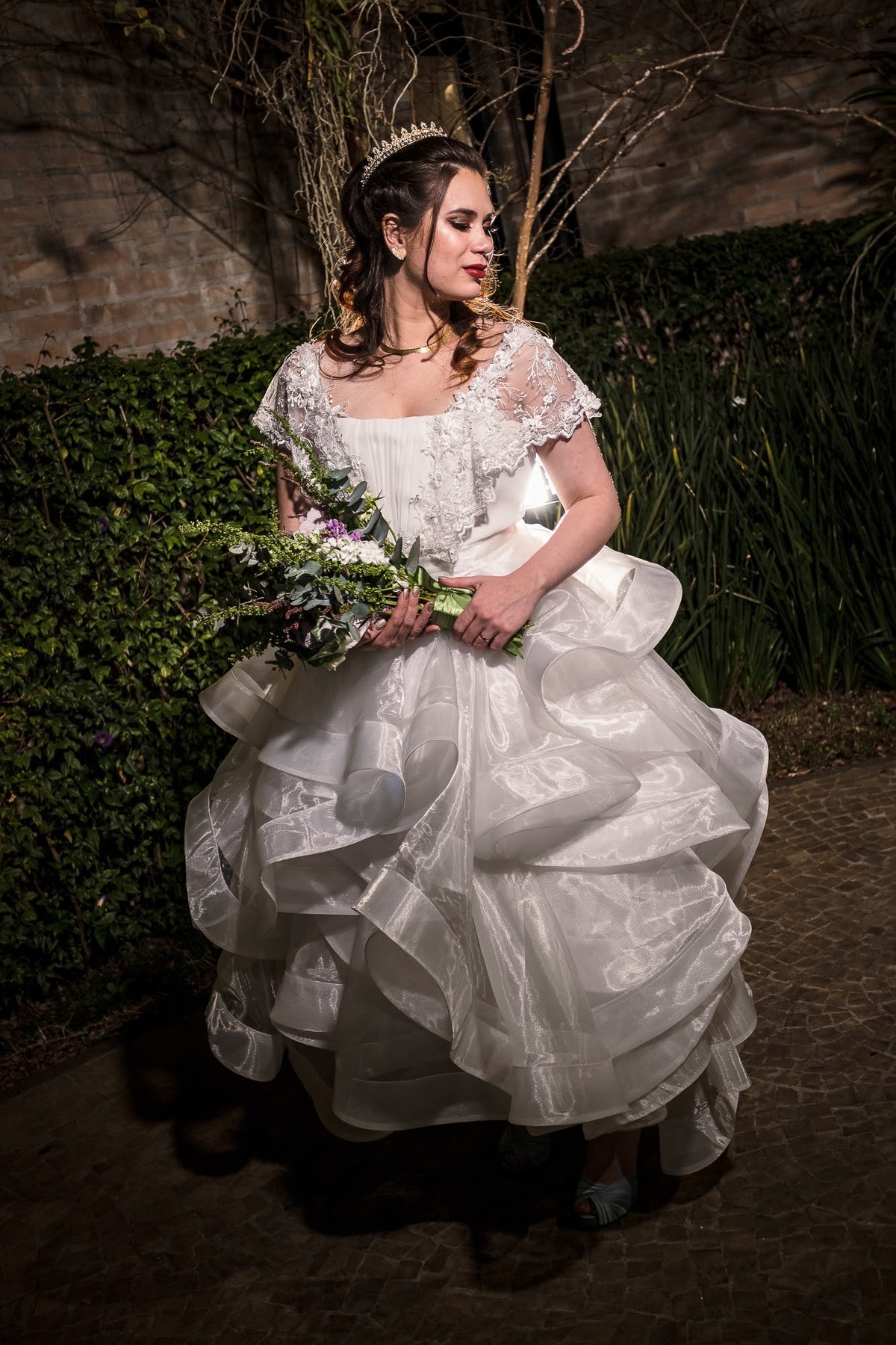 As melhores ideias e inspirações criativas de fotos de casamento no Buffet Espaço Wood - SP