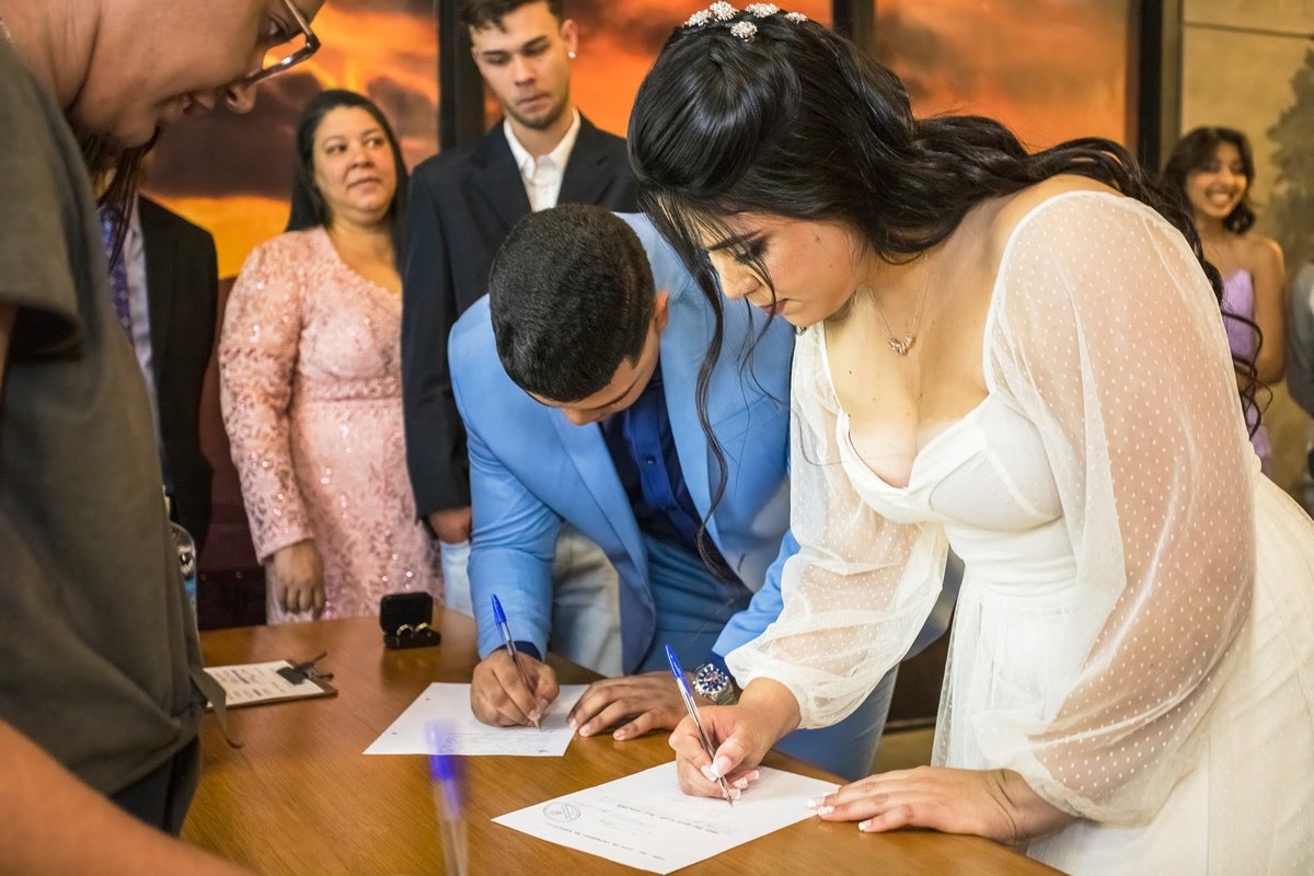 As melhores ideias e inspirações criativas de fotos de casamento no civil em São Paulo