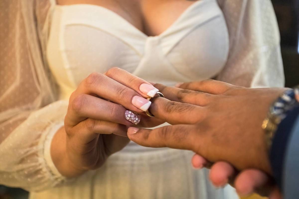 As melhores ideias e inspirações criativas de fotos de casamento no civil em São Paulo