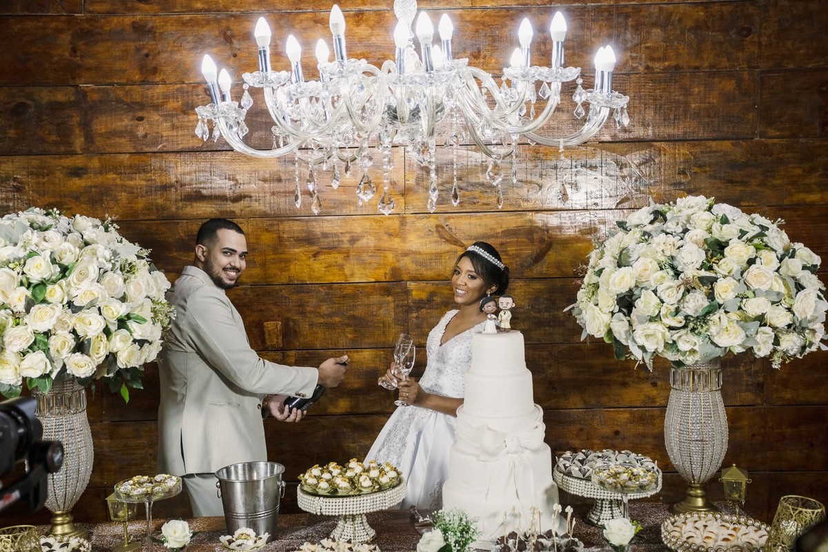 As melhores ideias e inspirações criativas de fotos de casamento na Chácara Buffet 3 Amores