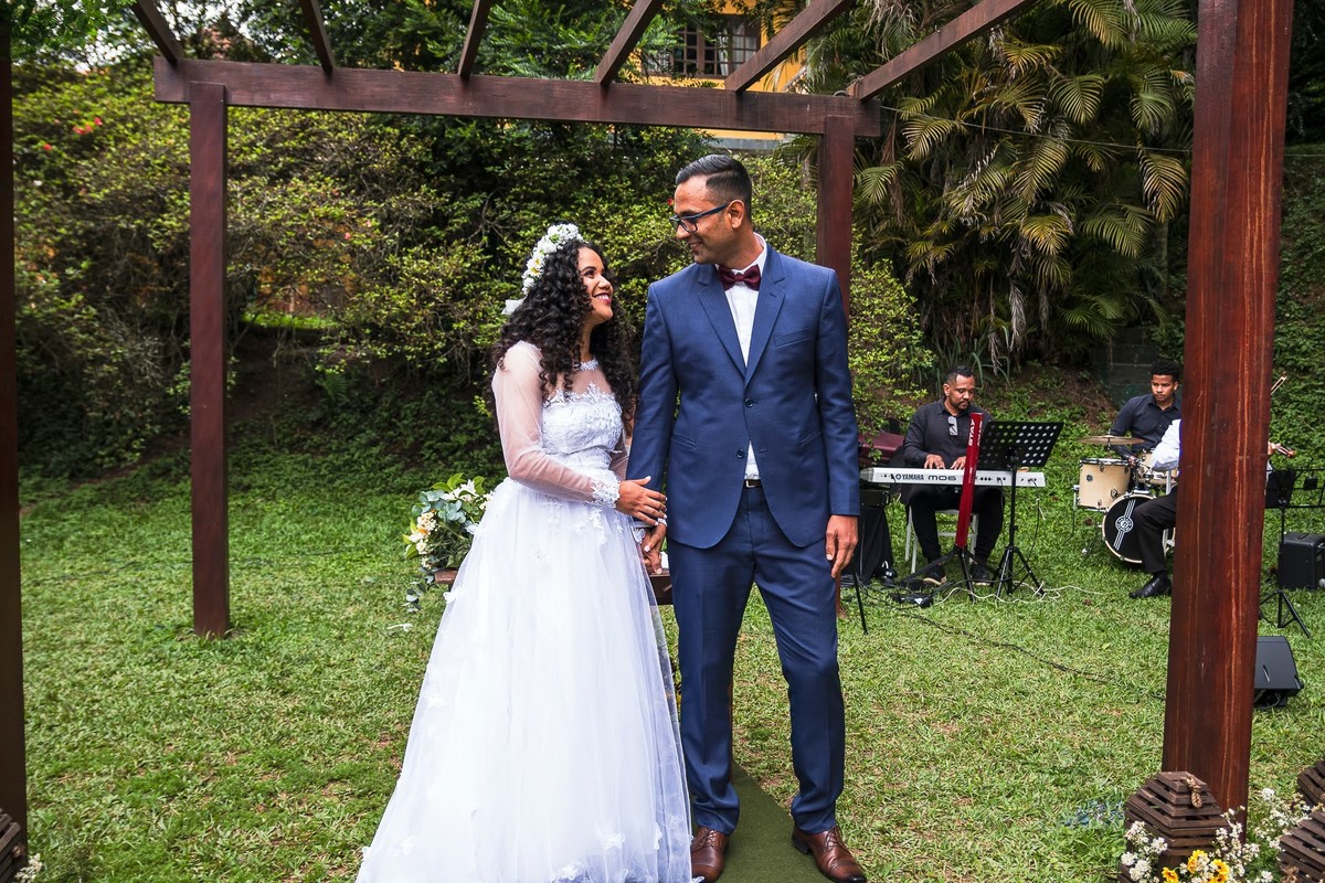 As melhores ideias e inspirações criativas de fotos dos noivos no Sítio Bambuzal