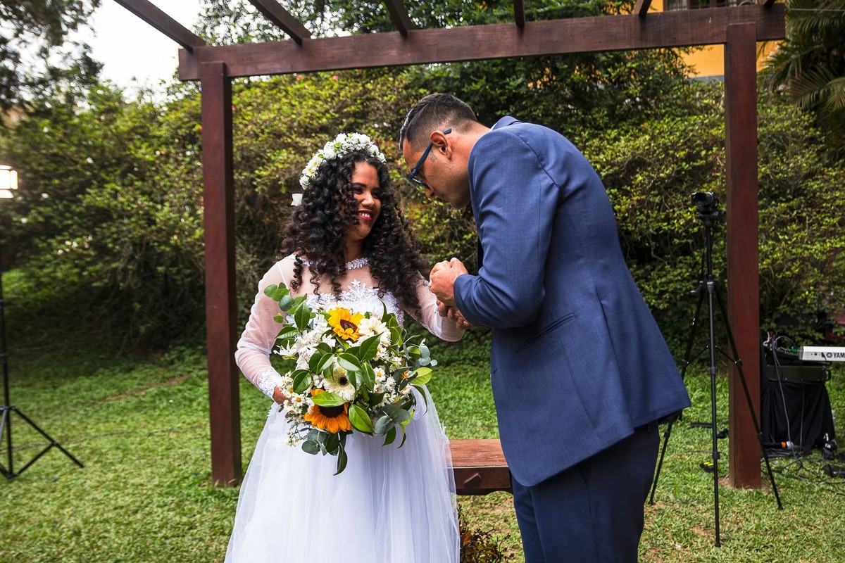 As melhores ideias e inspirações criativas de fotos dos noivos no Sítio Bambuzal