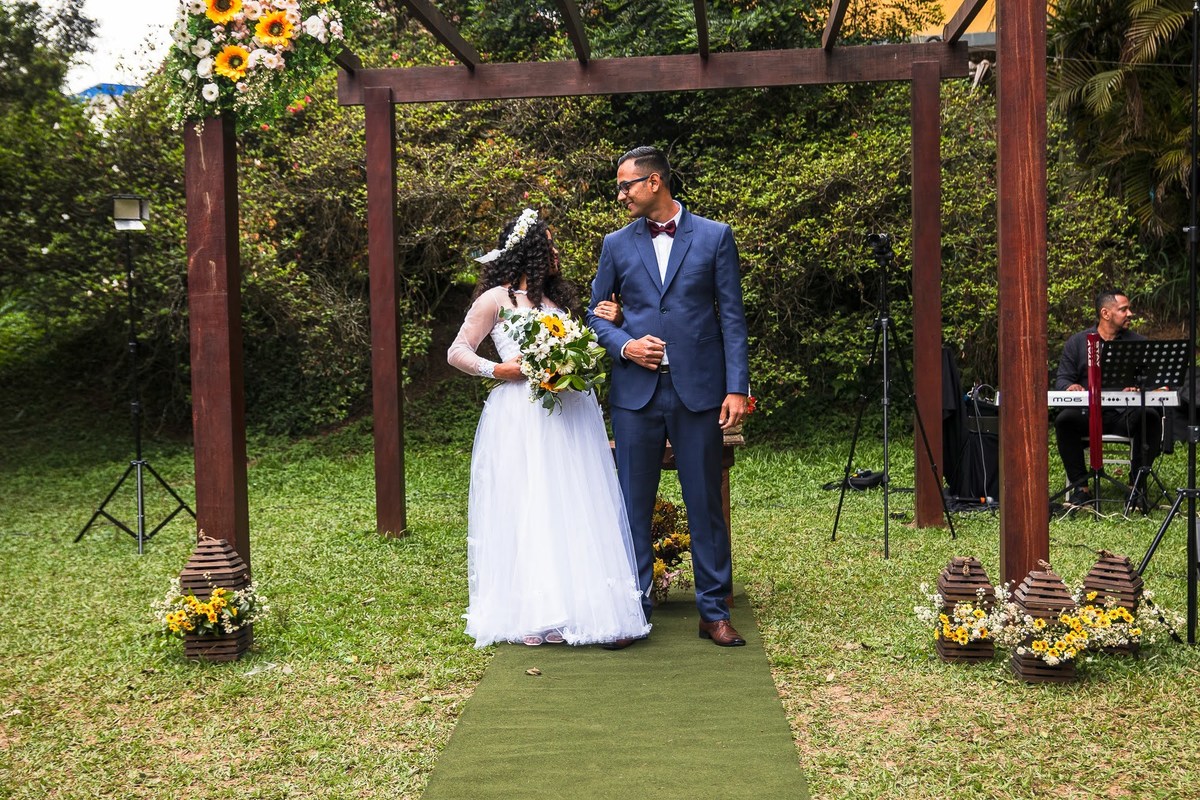 As melhores ideias e inspirações criativas de fotos dos noivos no Sítio Bambuzal