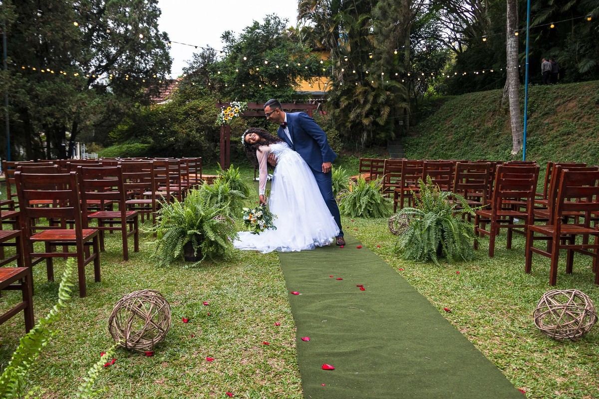 As melhores ideias e inspirações criativas de fotos dos noivos no Sítio Bambuzal