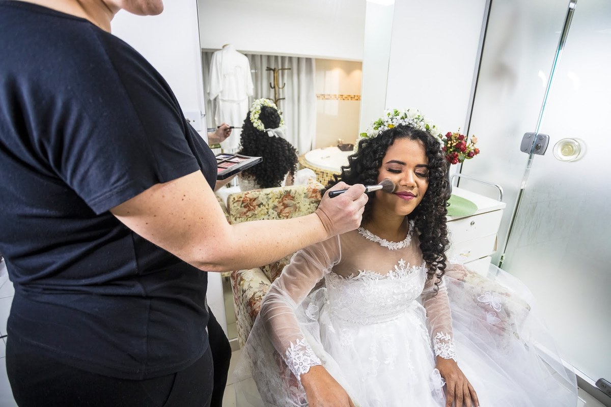 As melhores ideias e inspirações criativas do making of da noiva no Sítio Bambuzal