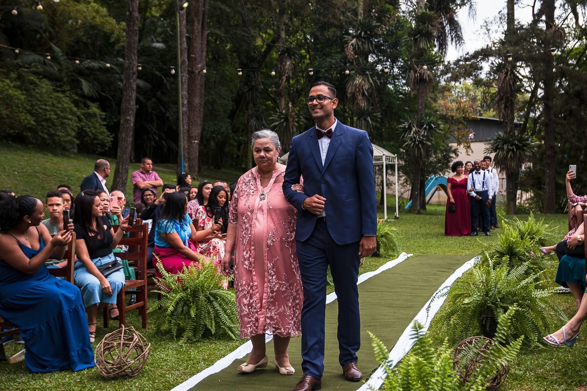 As melhores ideias e inspirações criativas de fotos dos noivos no Sítio Bambuzal
