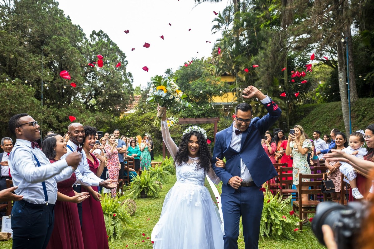 As melhores ideias e inspirações criativas de fotos dos noivos no Sítio Bambuzal