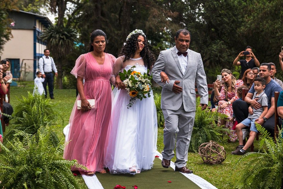 As melhores ideias e inspirações criativas de fotos dos noivos no Sítio Bambuzal