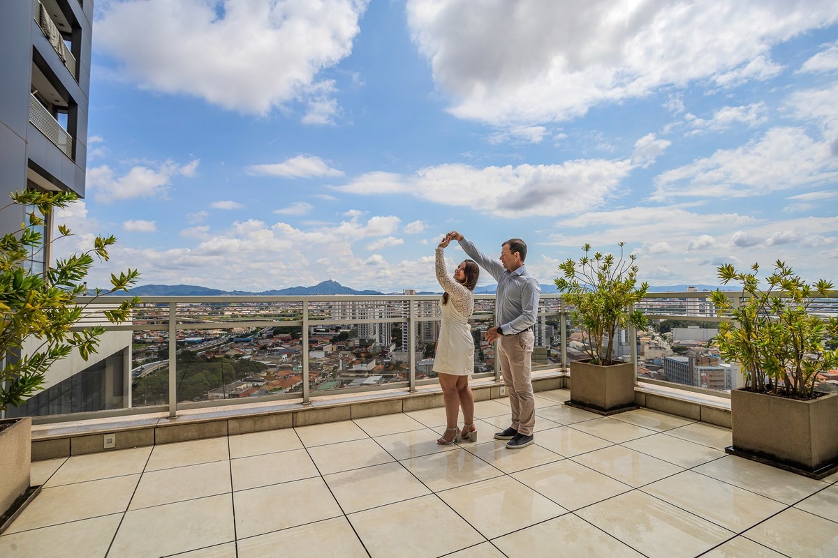 As melhores ideias e inspirações criativas de fotos de pós casamento civil no apartamento 