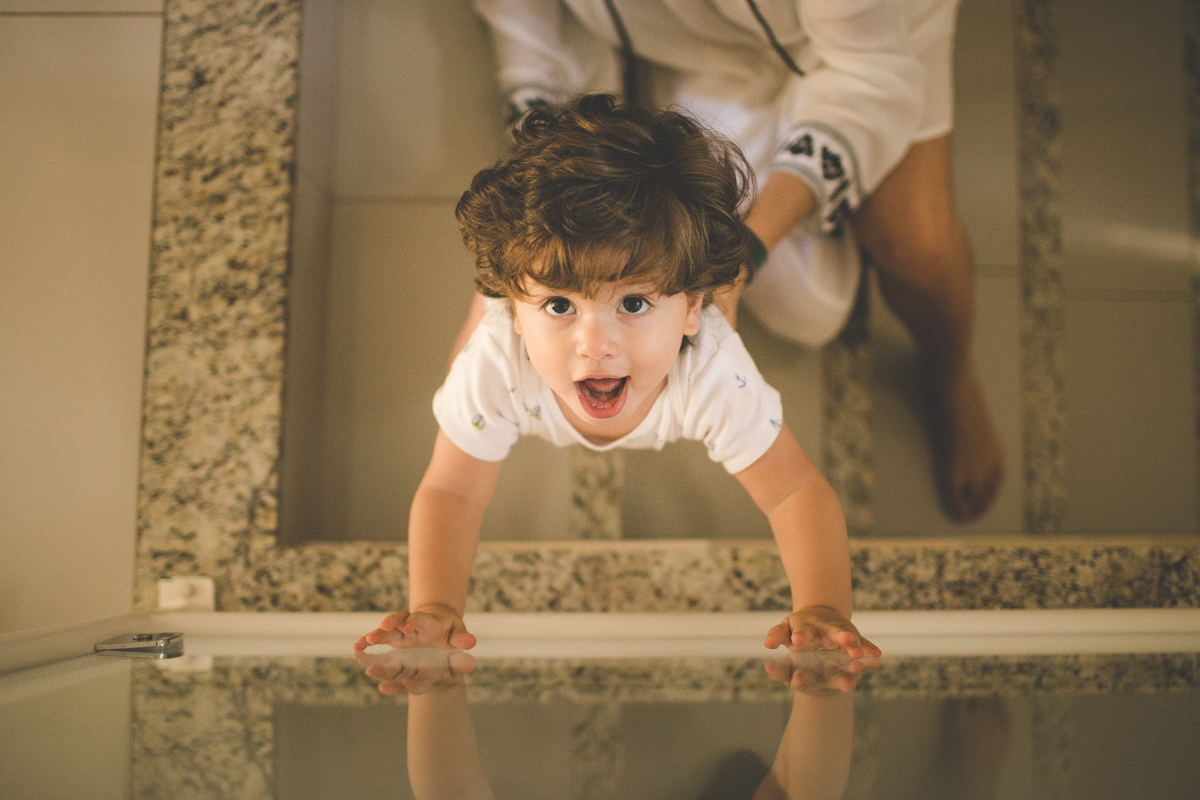 fotografia-de-familia-lifestyle-tiago-silva-foto-espontanea-crianca