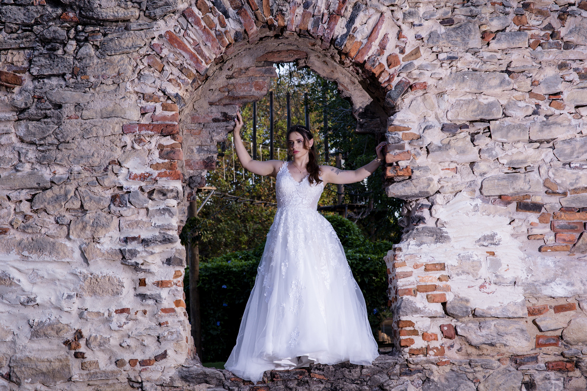 Ensaio noivos no campo