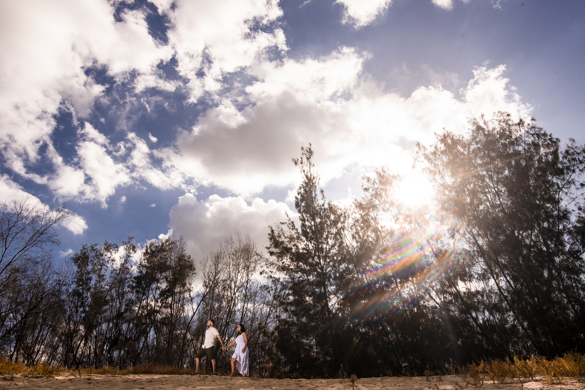 Ensaio pre wedding na praia do Cambuco