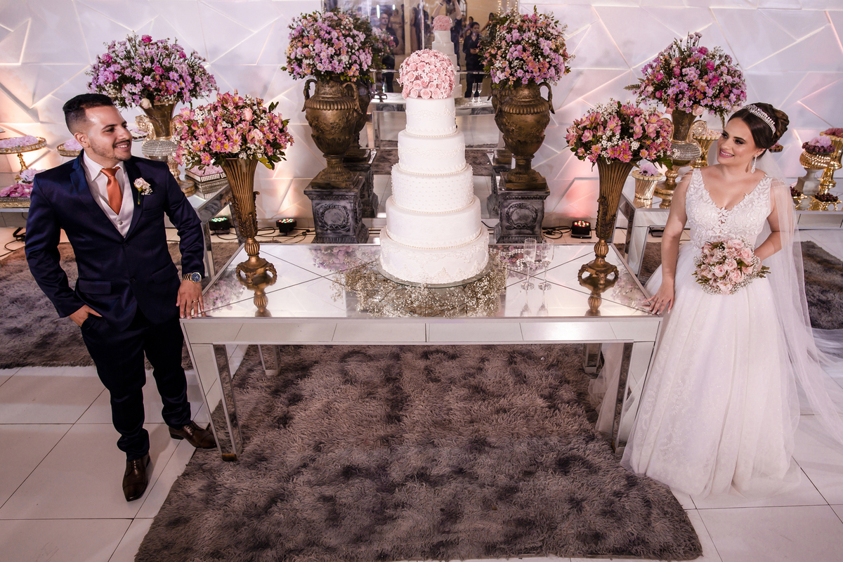 Fotografia casal no buffet