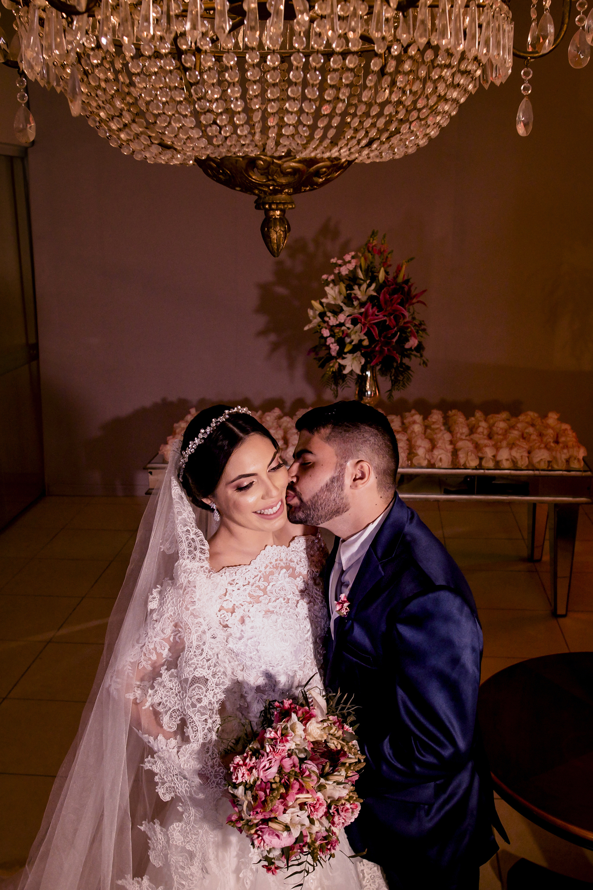 Fotografia dos noivos no buffet