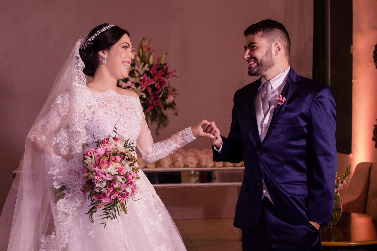 Fotografia dos noivos no buffet