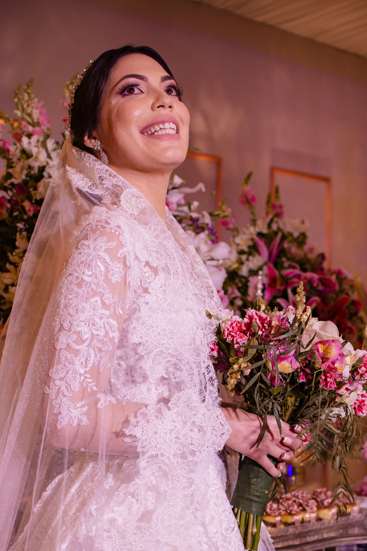 Fotografia dos noivos no buffet