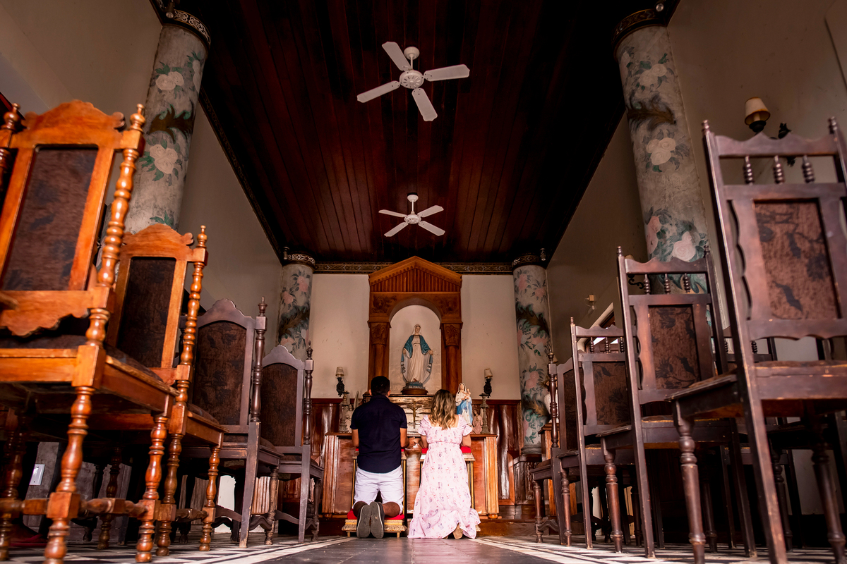 Ensaio fotográfico noivos no campo