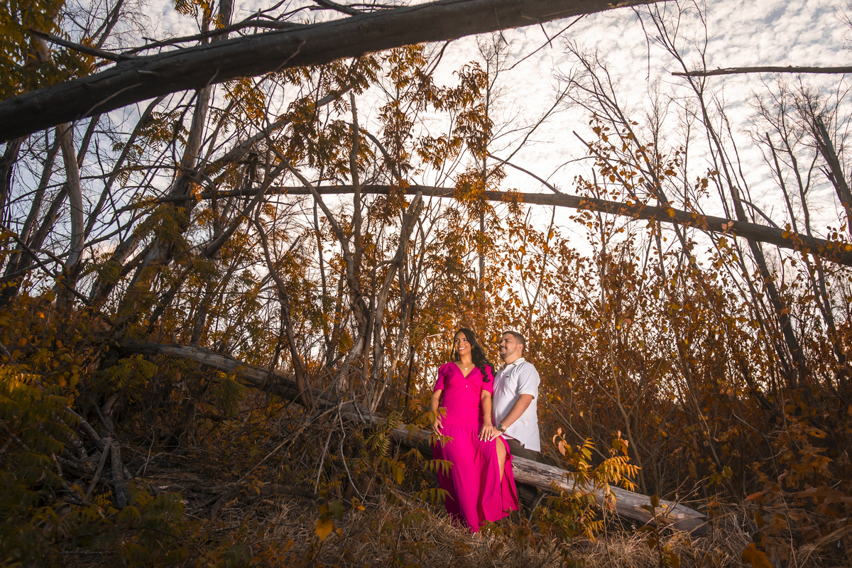 Ensaio fotográfico noivos no campo
