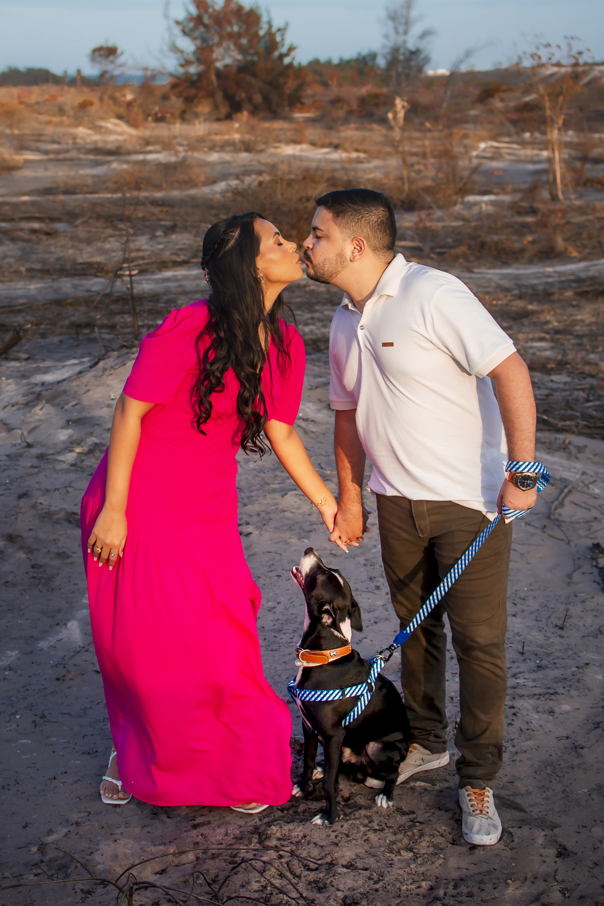 Ensaio fotográfico noivos no campo