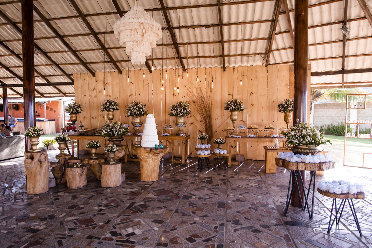 Decoração casamento na praia