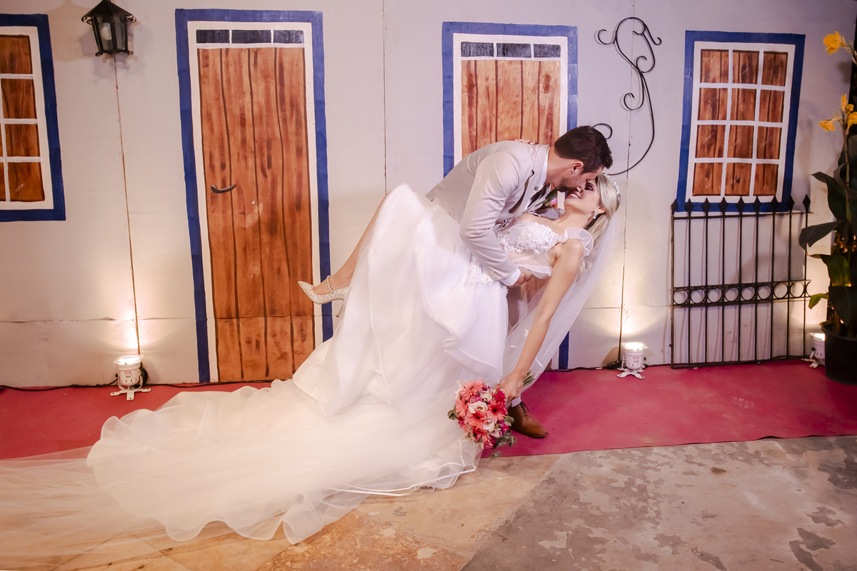 Fotografia noivos na praia