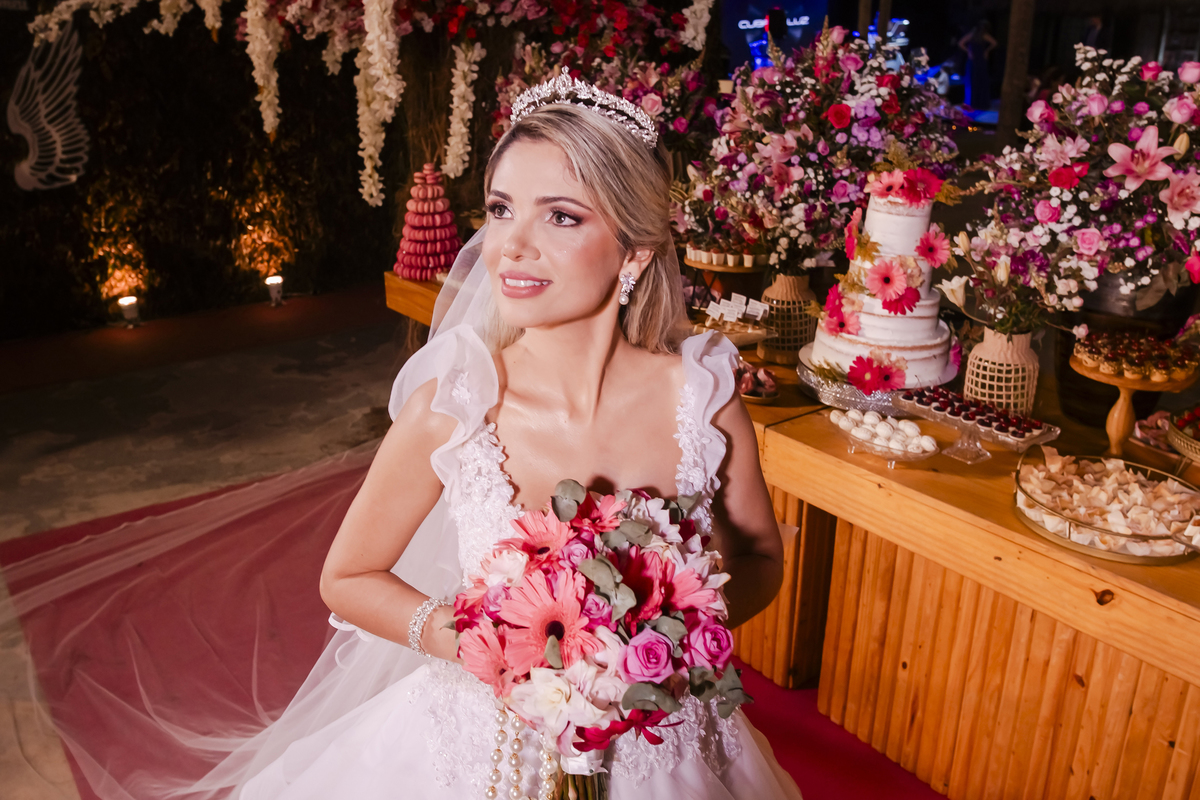 Fotografia noivos na praia