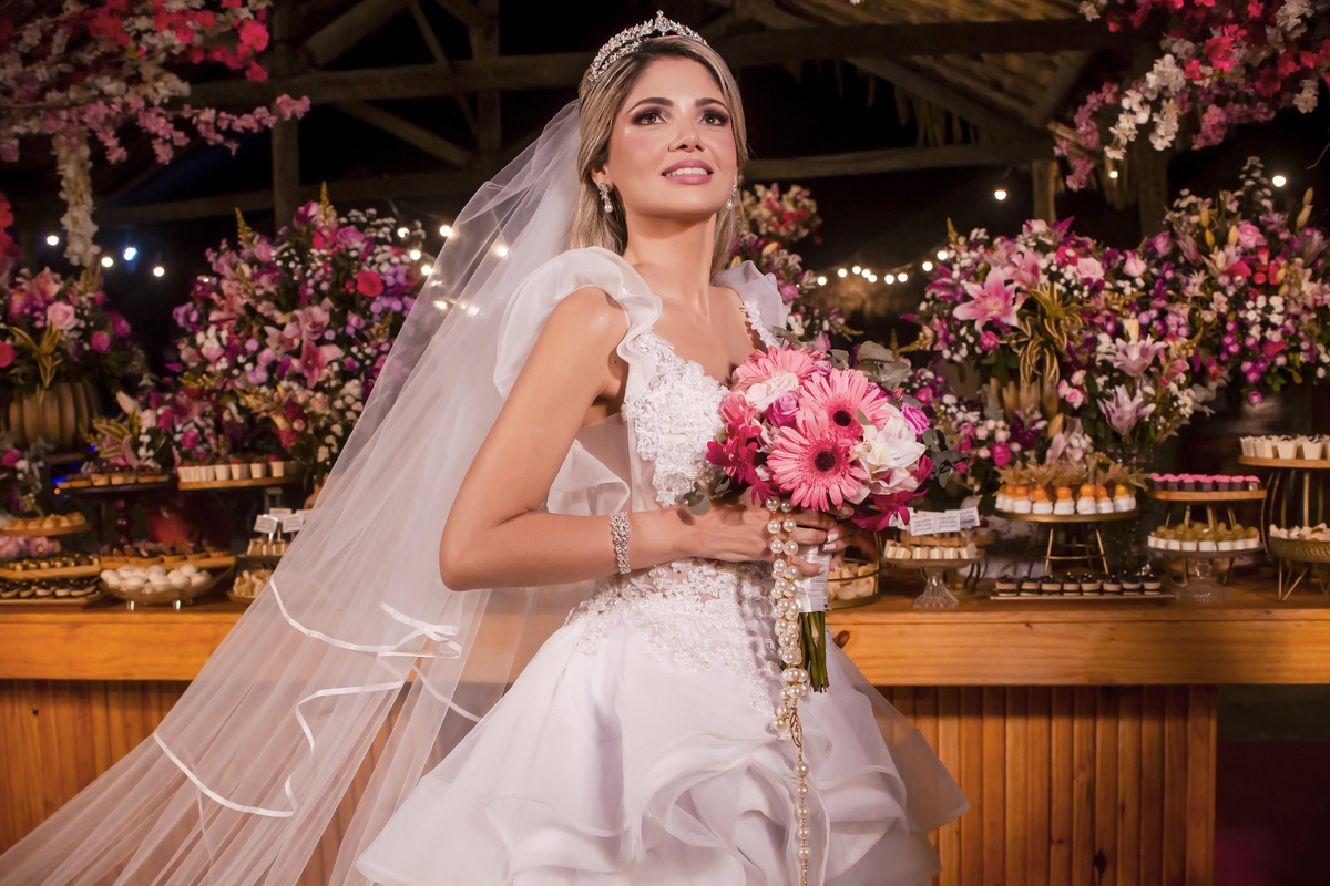 Fotografia noivos na praia