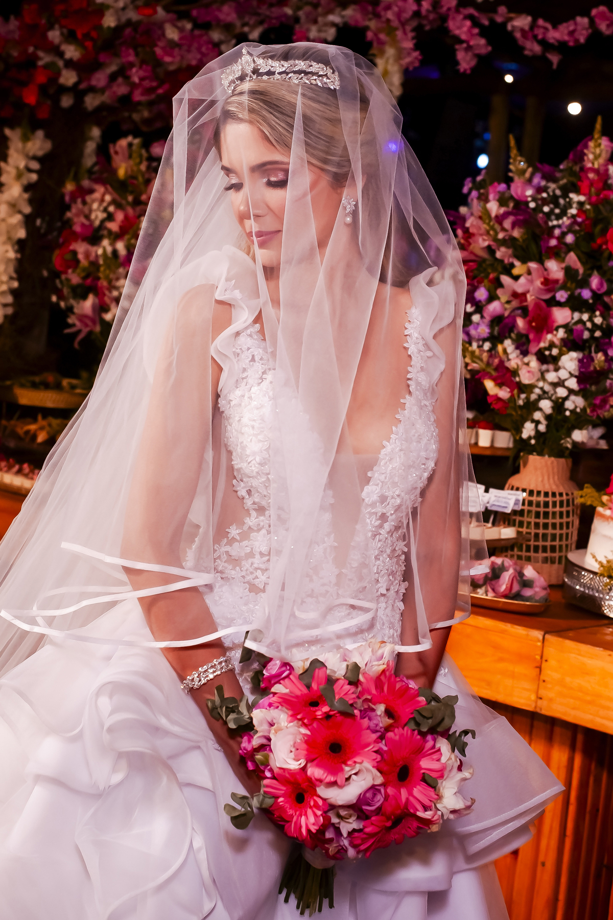 Fotografia noivos na praia