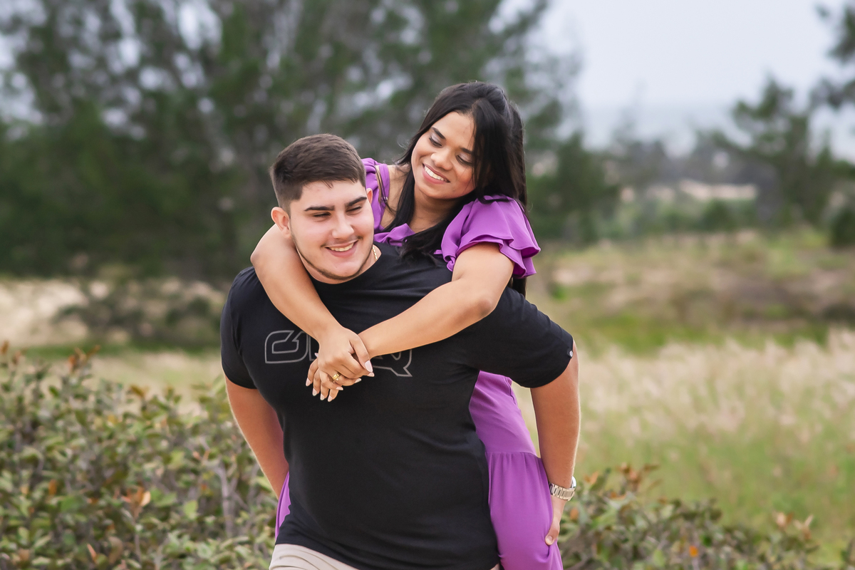 Ensaio pre wedding  no campo