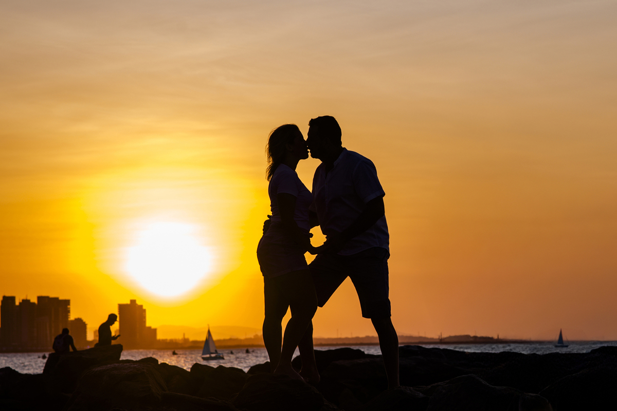 Ensaio fotográfico casal  na praia em Fortaleza