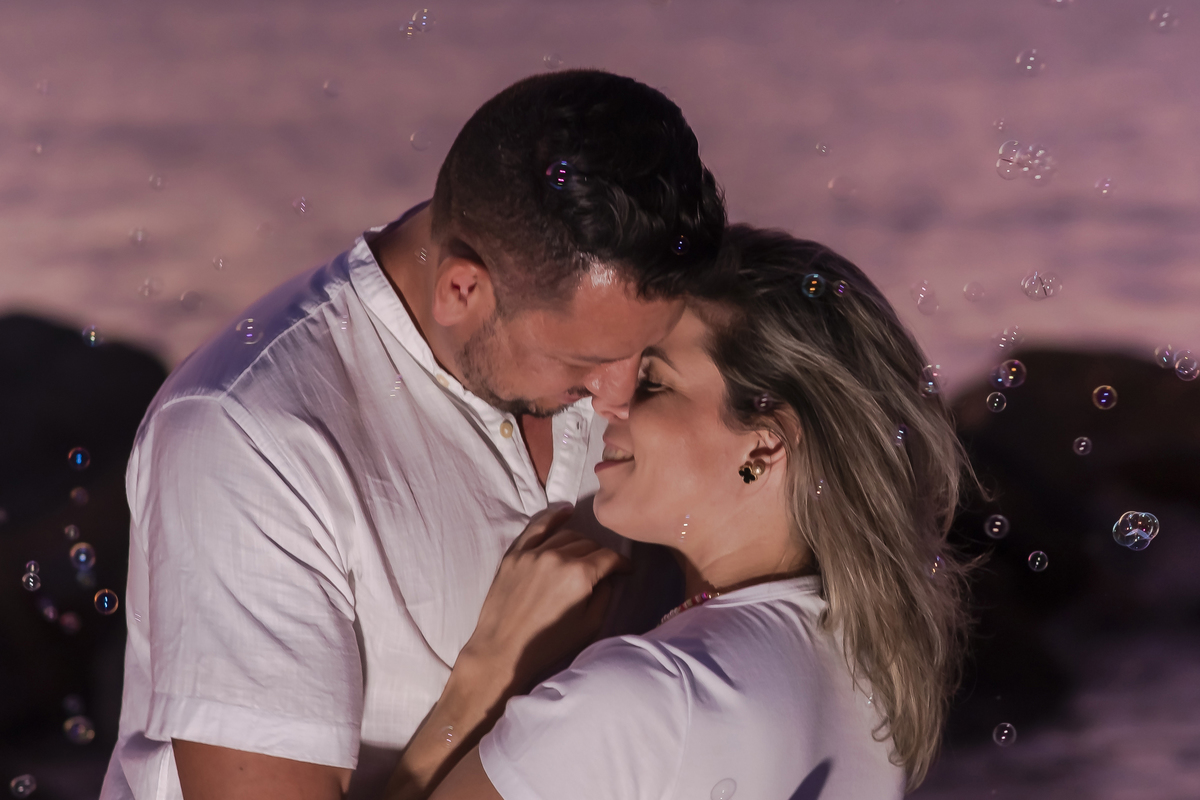 Ensaio fotográfico casal  na praia em Fortaleza