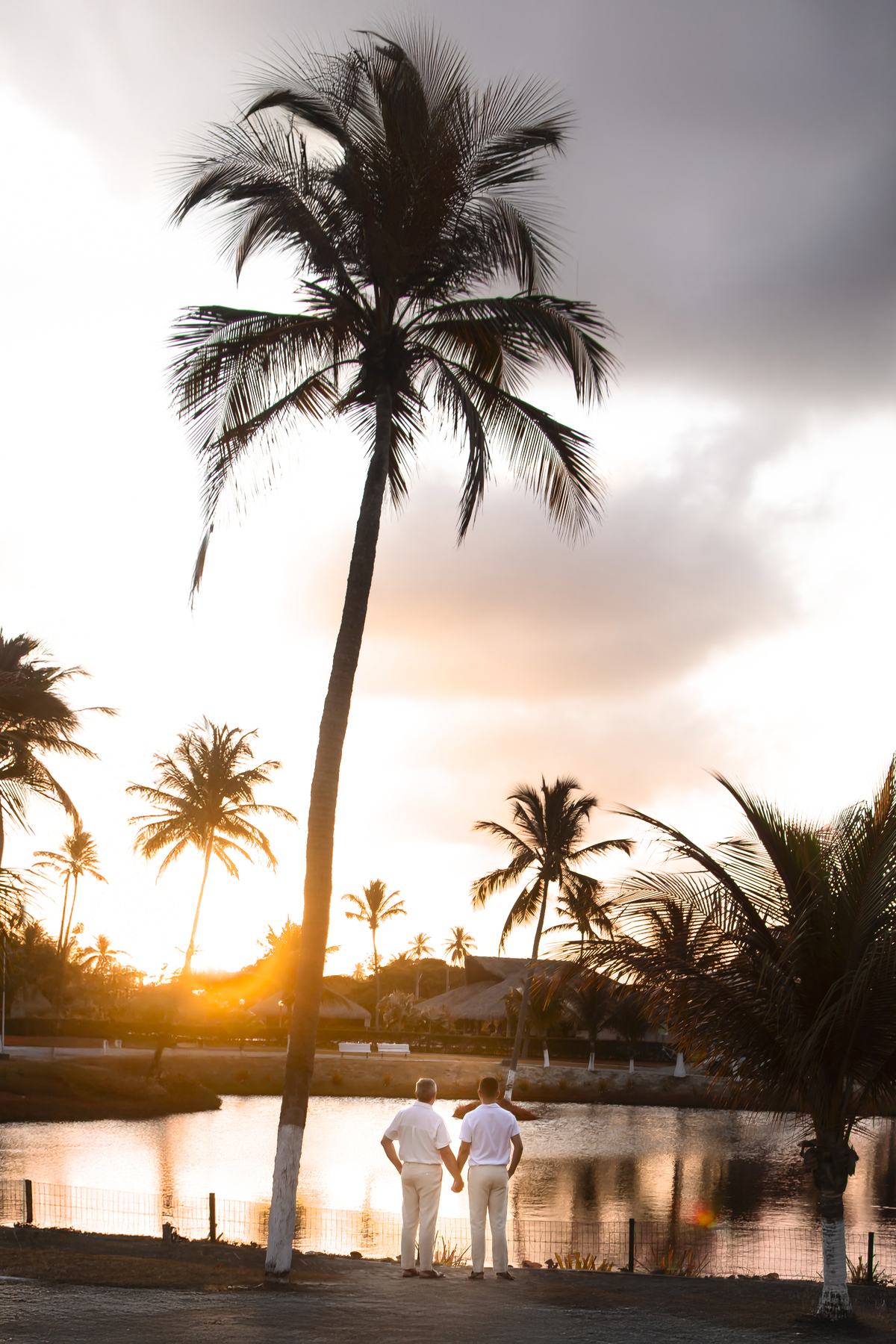 FotogrCasamento lgbt Fortaleza afia casamento na praia