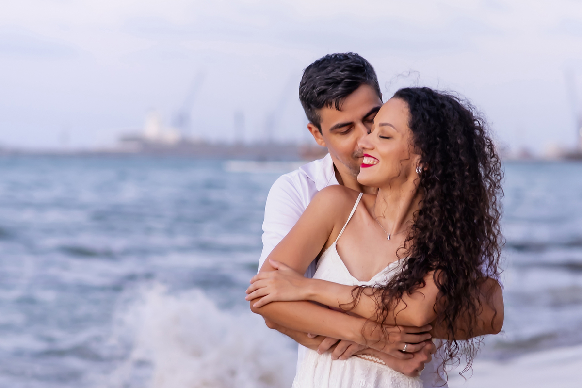 Ensaio fotográfico pre casamento na praia em Fortaleza