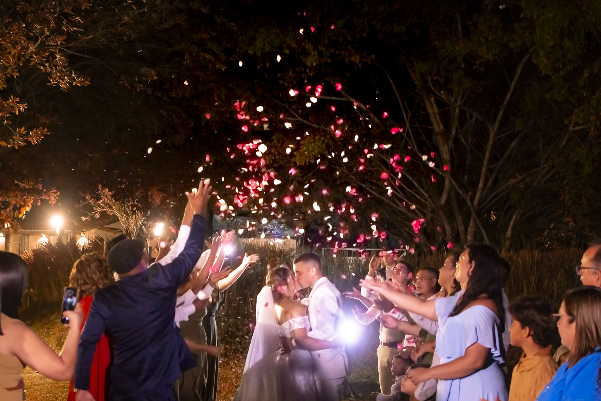 Fotografia de casamento no campo em Fortaleza