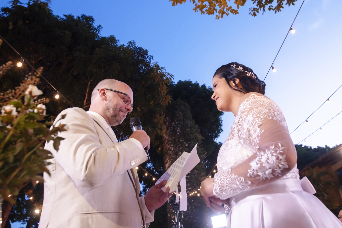 Cerimônia  de casamento no campo no buffet Le Jardim em Fortaleza