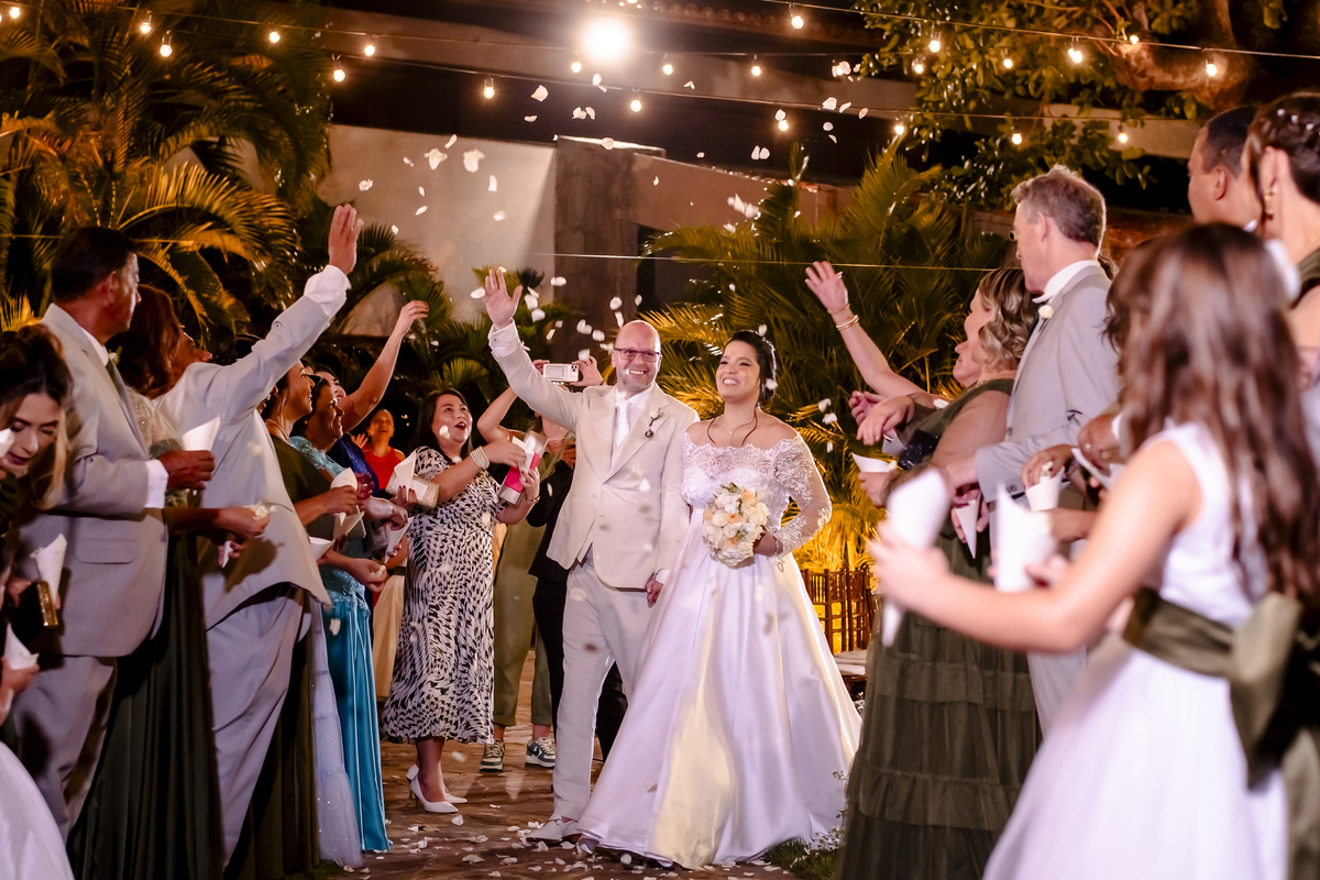 Cerimônia  de casamento no campo no buffet Le Jardim em Fortaleza