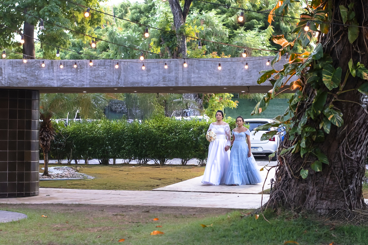 Cerimônia  de casamento no campo no buffet Le Jardim em Fortaleza
