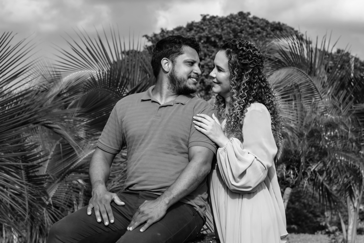 Ensaio pre wedding no campo em Fortaleza