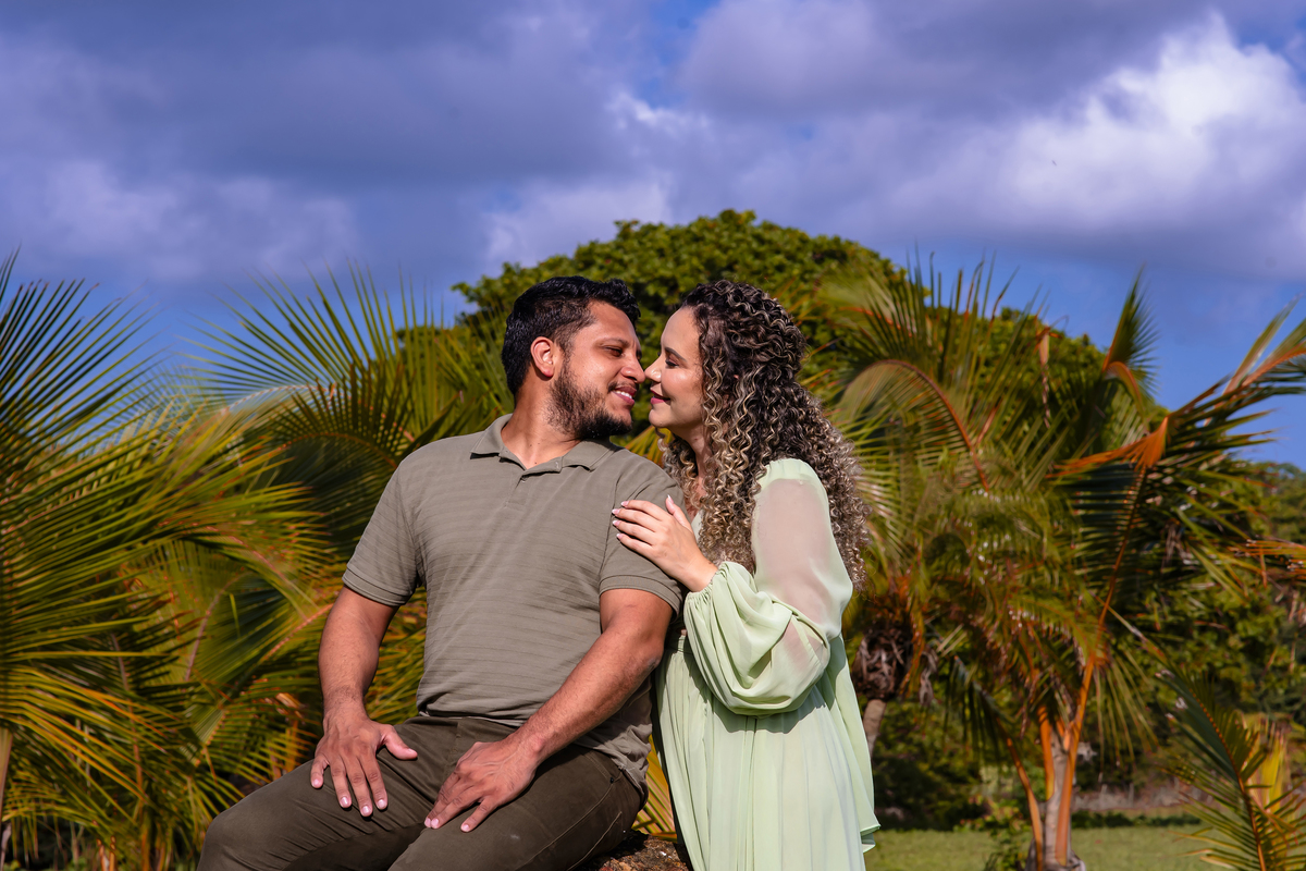 Ensaio pre wedding no campo em Fortaleza