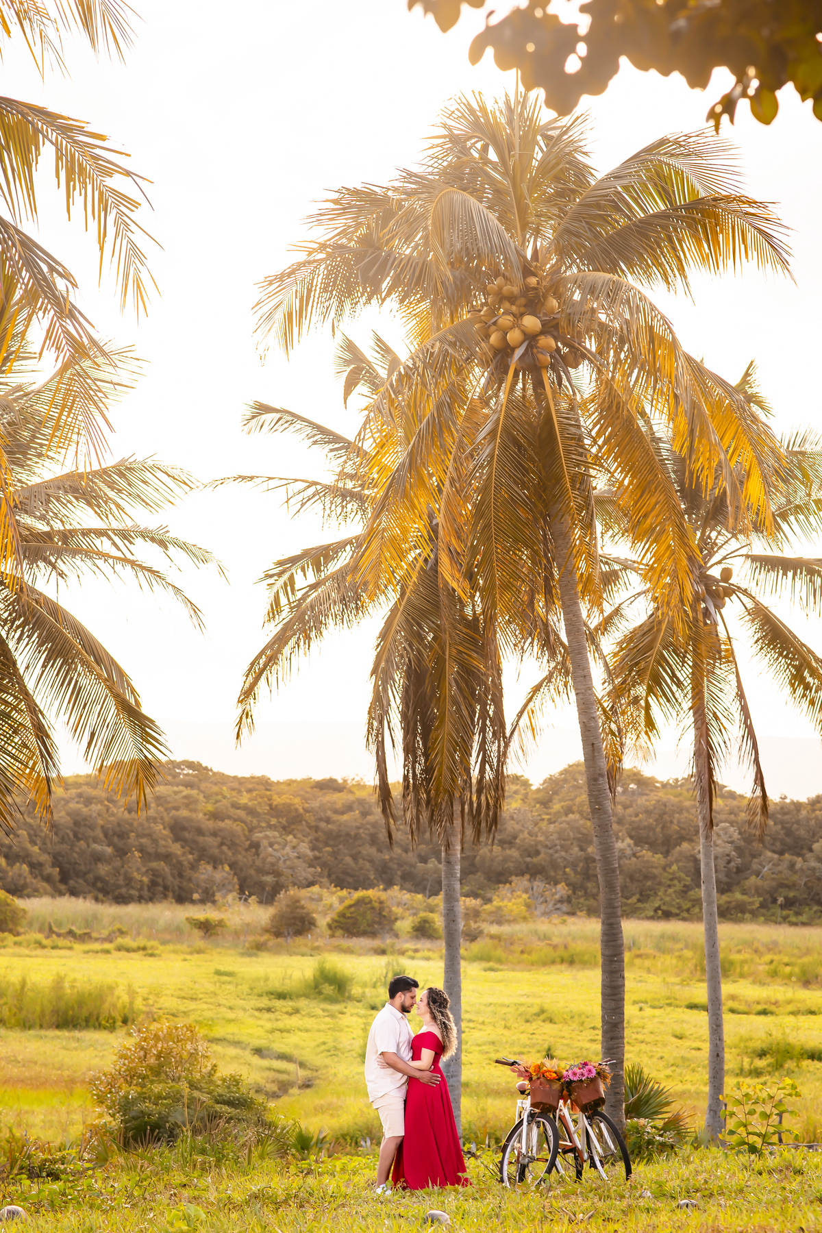 Ensaio pre wedding no campo em Fortaleza