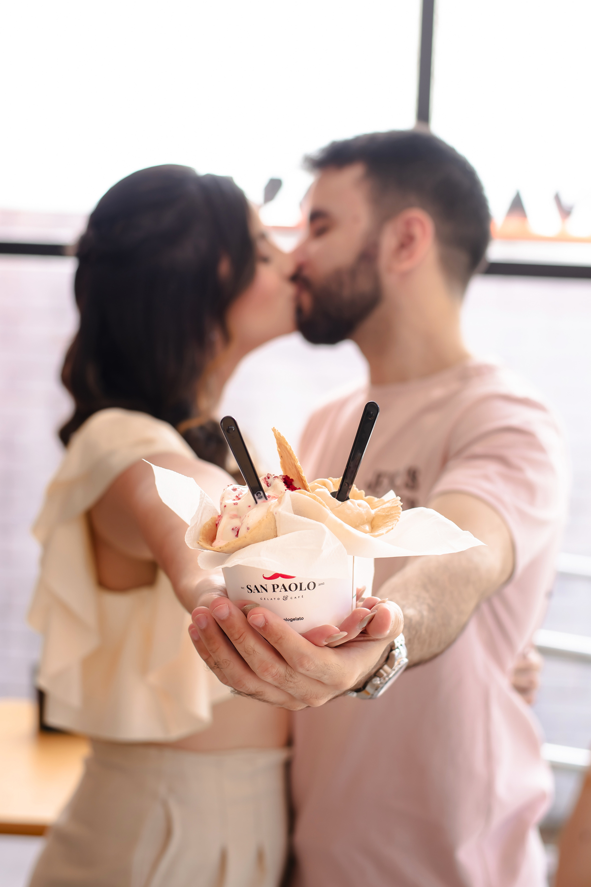 Ensaio fotográfico noivos na gelateria