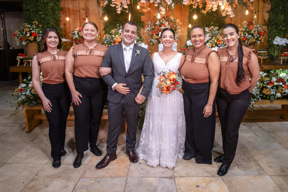 Casamento na praia, no lounge conceito buffet em Iparana