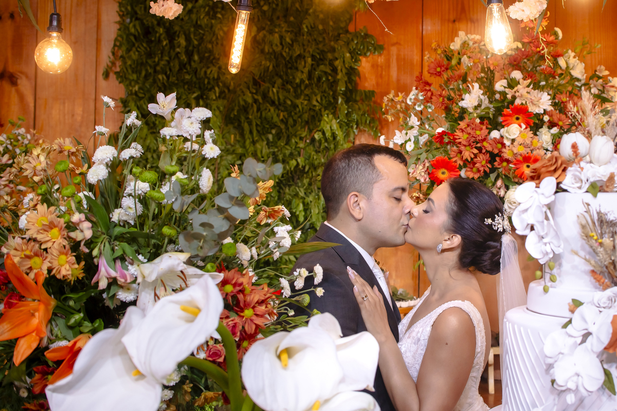 Casamento na praia, no lounge conceito buffet em Iparana