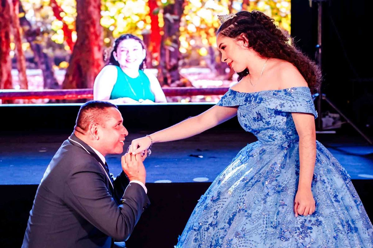 Aniversario 15 anos no Spazio buffet