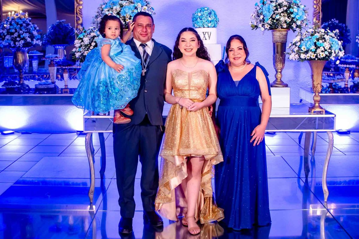 Aniversario 15 anos no Spazio buffet