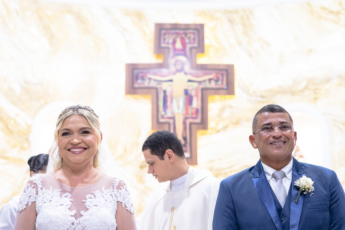Cerimonia de casamento na igreja