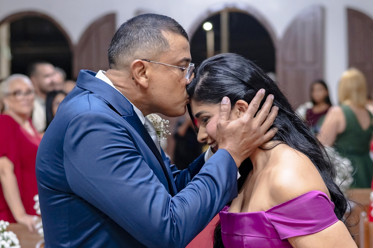 Cerimonia de casamento na igreja