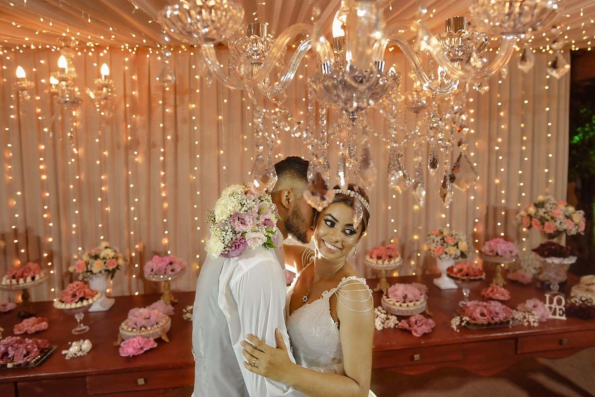 Noivos na decoração