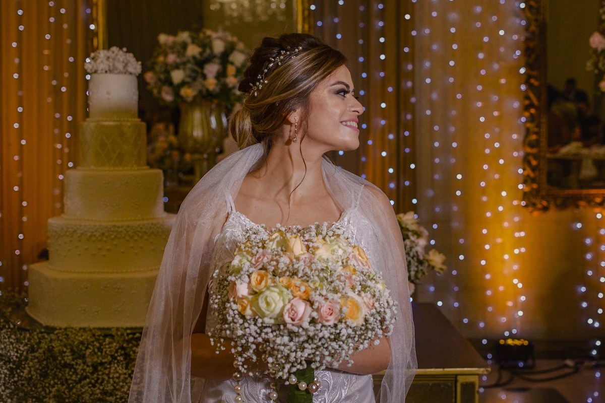 Noiva no garden buffet