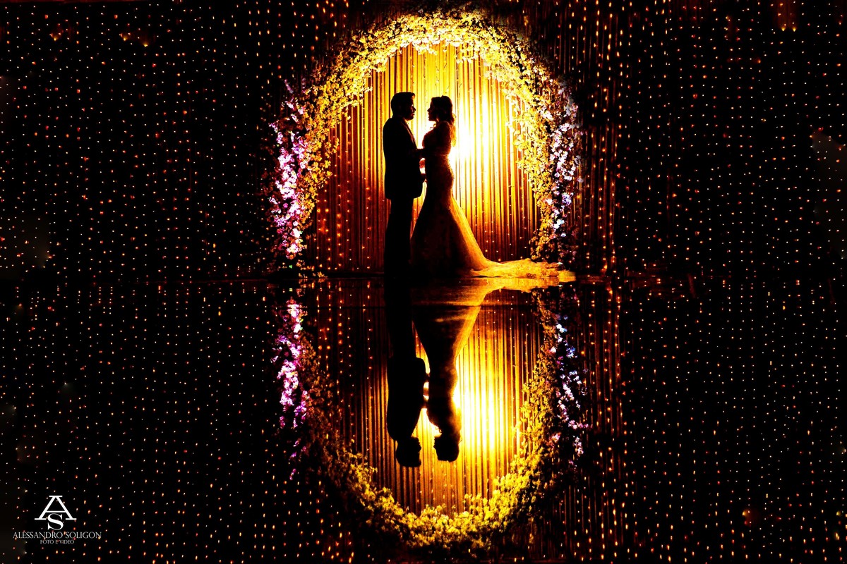 Os noivos na decoração